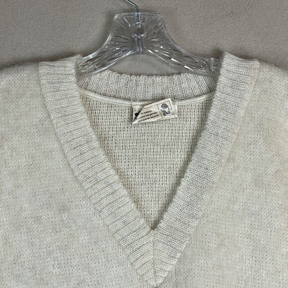 Samband Iceland Sweater Mens Medium White Vintage Wool Knit V Neck Pullover - Picture 2 of 12